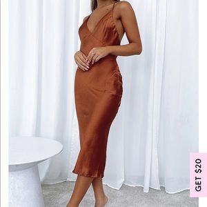 NWT Whitefox Boutique Rust satin midi dress small